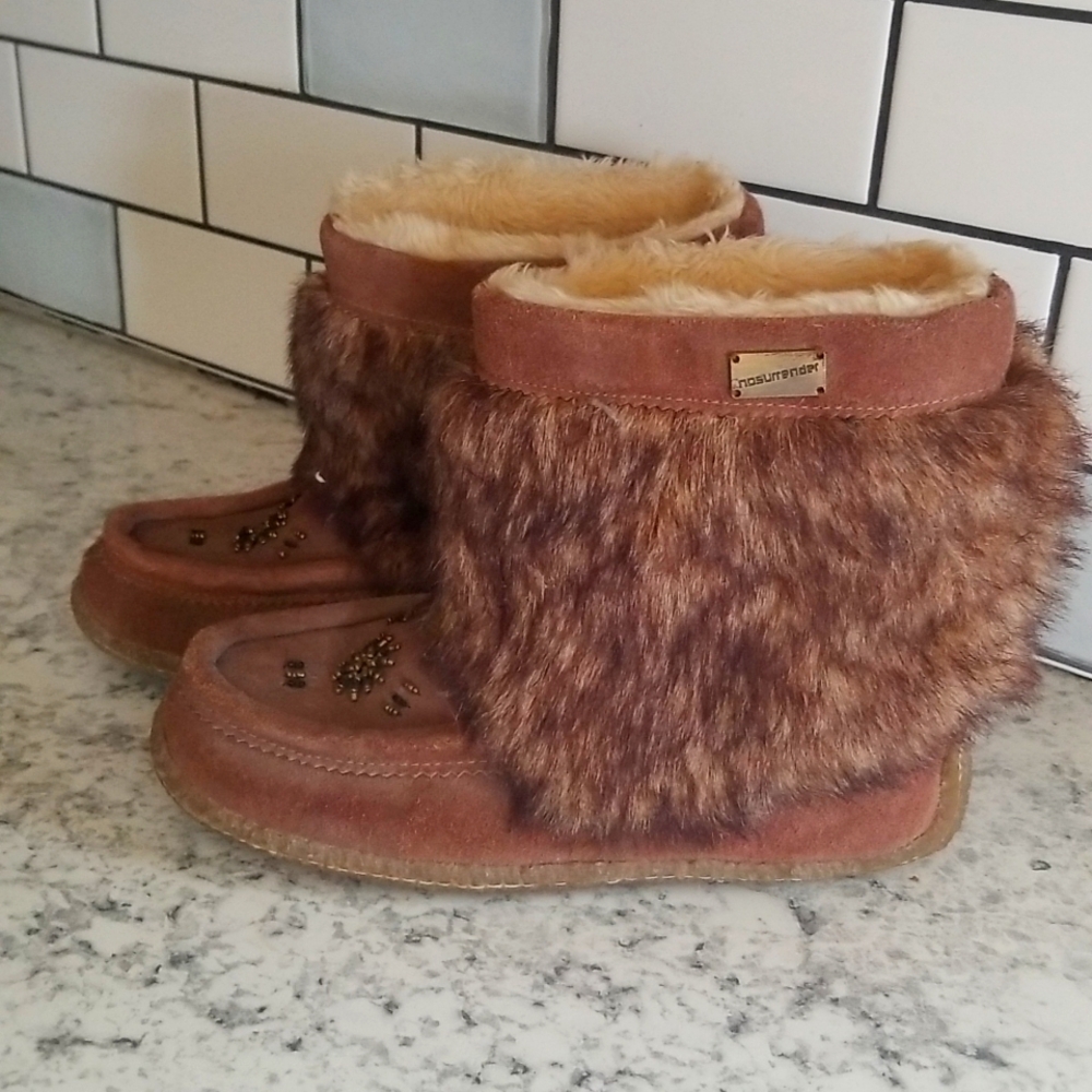 No surrender Boots